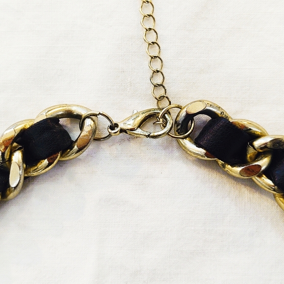Couture Vintage Gold Chain & Leather Necklace - Picture 5 of 5